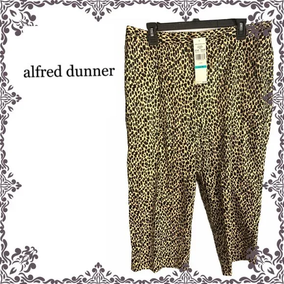 Alfred Dunner Zanzibar Black Patchwork Top – Petite Small, Short Sleeve Pullover, Comfortable Casual Wear